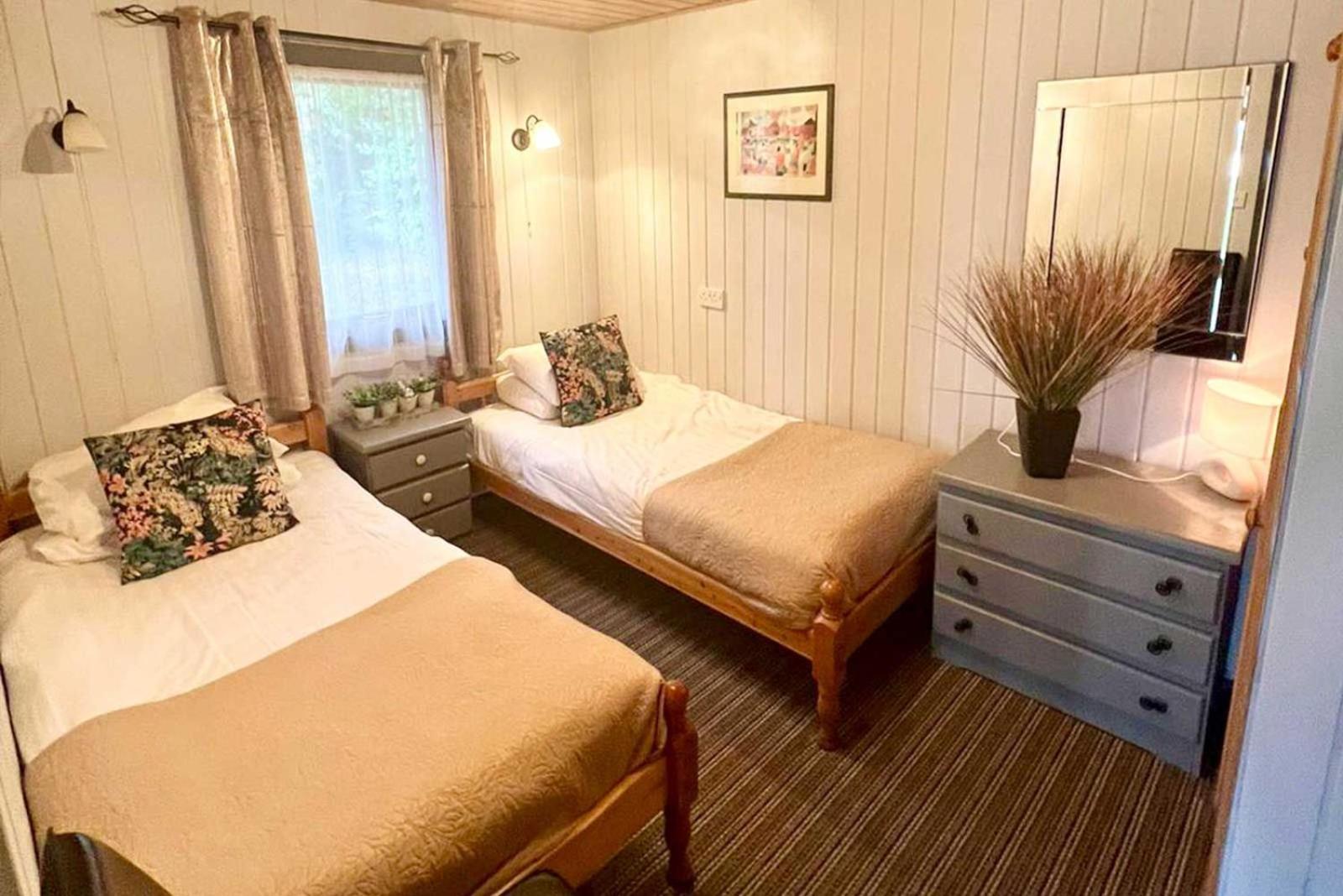 Holiday home Beech 1 Hot Tub York